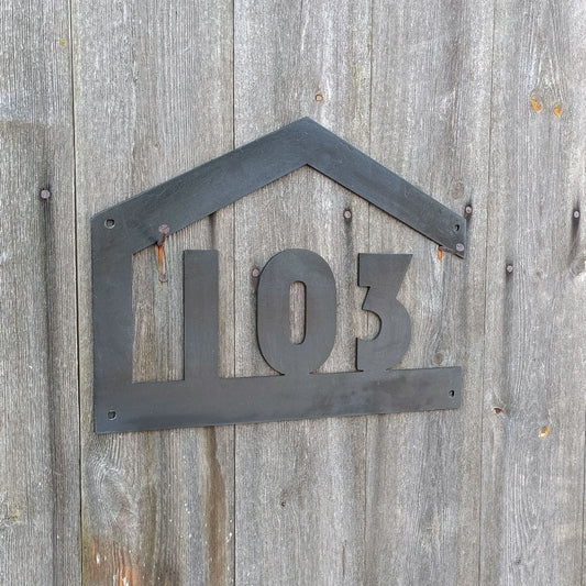 Harja metallinen kustomoitava talonumero