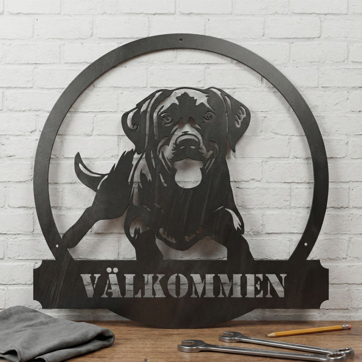 Labradorinnoutaja kustomoitava metallikyltti