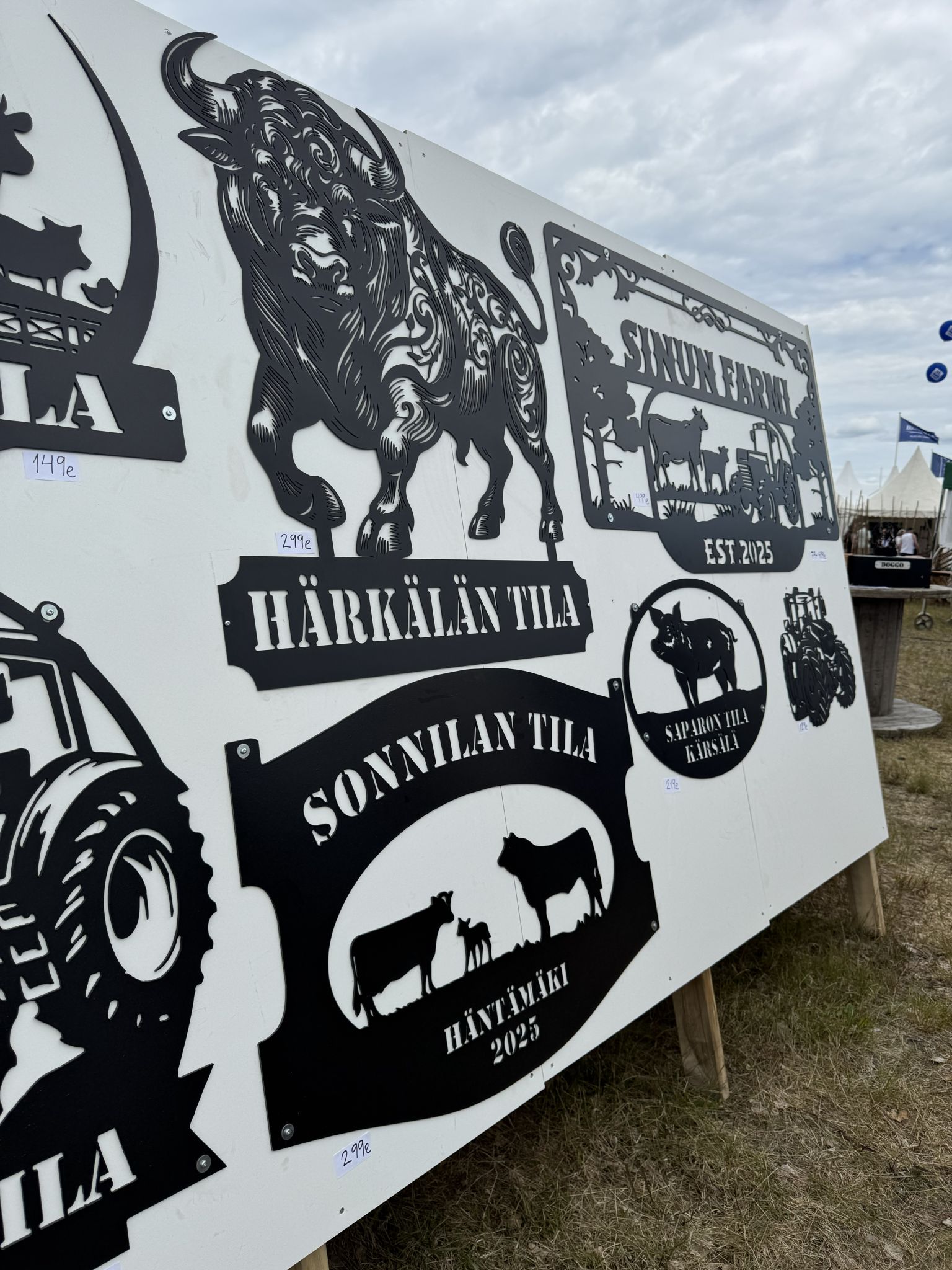 Valmiit kyltit esimerkkituotteet